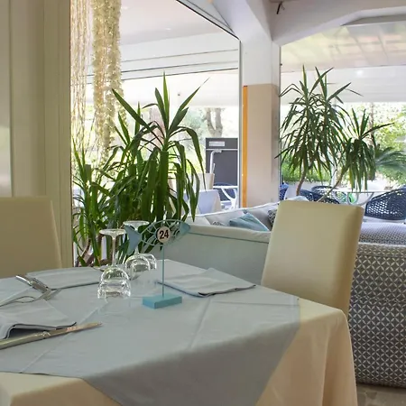 Hiki 3 Superior Hotell 3*