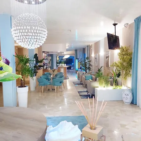 Hotell Hiki 3 Superior 3*