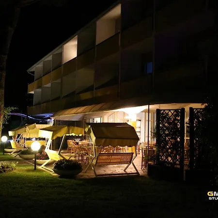 Hiki 3 Superior Hotell