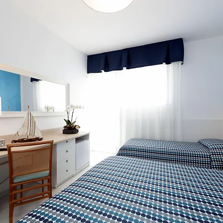 Hotel Hiki 3 Superior 3*